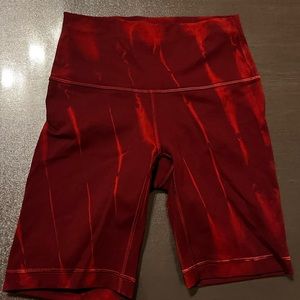 Lululemon Wunder Train High-Rise 8” Short